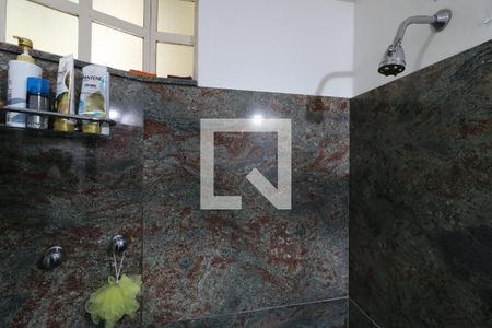 Casa à venda com 650m², 5 quartos e 3 vagasBanheiro da Suíte 3