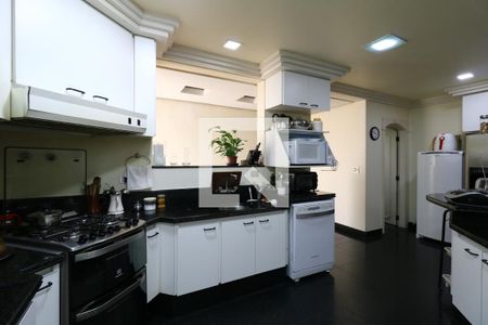 Casa à venda com 650m², 5 quartos e 3 vagasCozinha