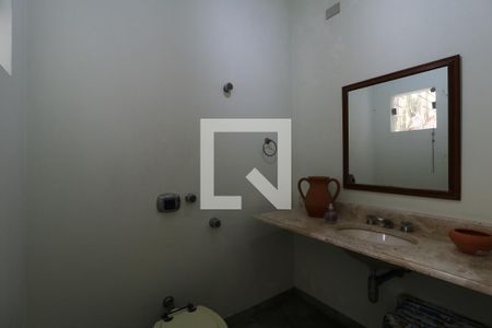 Casa à venda com 650m², 5 quartos e 3 vagasLavabo da Piscina