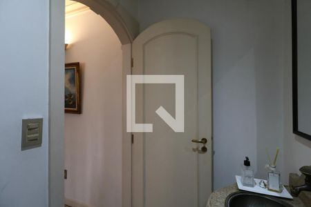 Casa à venda com 650m², 5 quartos e 3 vagasLavabo