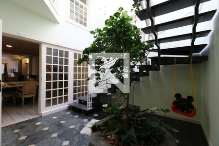 Casa à venda com 650m², 5 quartos e 3 vagasHall da Escada