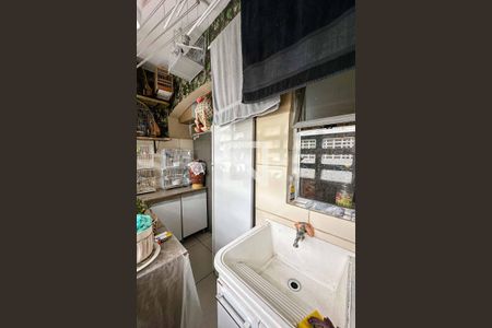 Apartamento à venda com 68m², 2 quartos e 1 vagaÁrea de Serviço