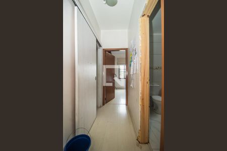 Apartamento à venda com 90m², 2 quartos e sem vaga Apartamento à venda com 90m², 2 quartos e sem vagaCorredor