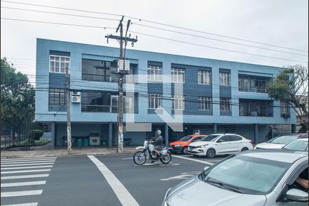 Apartamento à venda com 90m², 2 quartos e sem vaga Apartamento à venda com 90m², 2 quartos e sem vagaFachada