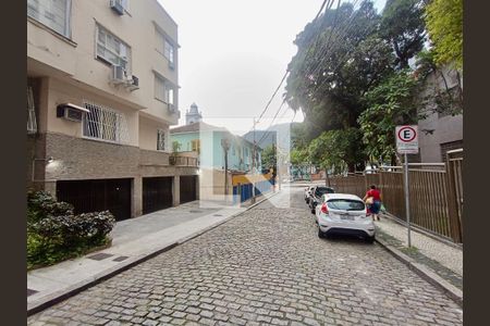 Apartamento à venda com 175m², 4 quartos e sem vaga Apartamento à venda com 175m², 4 quartos e sem vagaVista da Rua