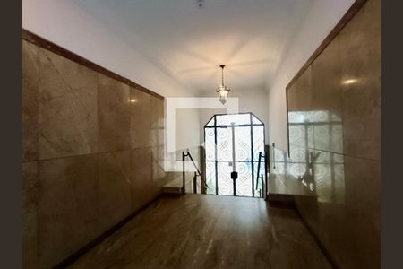 Apartamento à venda com 175m², 4 quartos e sem vaga Apartamento à venda com 175m², 4 quartos e sem vagaPortaria