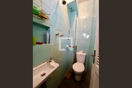 Apartamento à venda com 175m², 4 quartos e sem vaga Apartamento à venda com 175m², 4 quartos e sem vagaBanheiro serviço