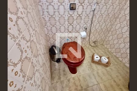 Apartamento à venda com 175m², 4 quartos e sem vaga Apartamento à venda com 175m², 4 quartos e sem vagaSuíte banheiro