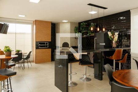 Apartamento à venda com 92m², 3 quartos e 3 vagas Apartamento à venda com 92m², 3 quartos e 3 vagasÁrea comum - Churrasqueira