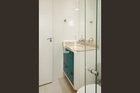 Apartamento à venda com 92m², 3 quartos e 3 vagas Apartamento à venda com 92m², 3 quartos e 3 vagasBanheiro da Suíte 2