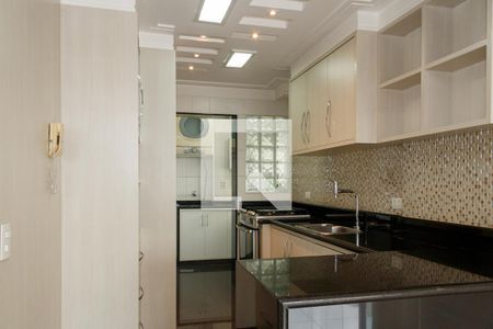 Apartamento à venda com 92m², 3 quartos e 3 vagas Apartamento à venda com 92m², 3 quartos e 3 vagasCozinha
