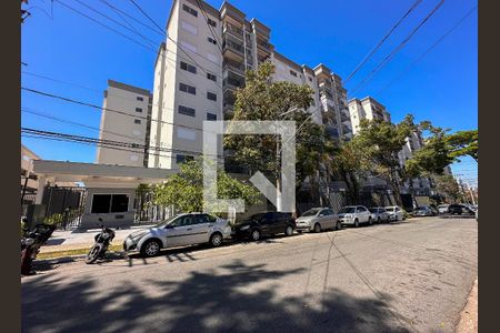 Apartamento para alugar com 84m², 3 quartos e 2 vagasFachada