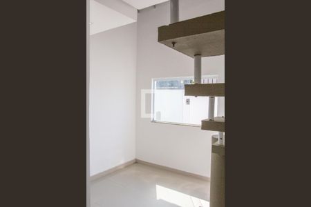 Sala/Cozinha de casa de condomínio à venda com 1 quarto, 26m² em Vila Moreira, São Paulo