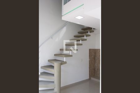 Sala/Cozinha de casa de condomínio à venda com 1 quarto, 26m² em Vila Moreira, São Paulo