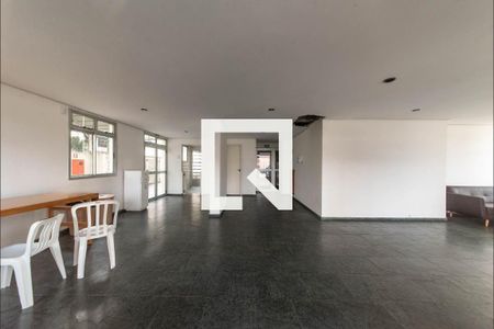 Apartamento à venda com 57m², 3 quartos e 1 vaga Apartamento à venda com 57m², 3 quartos e 1 vagaÁrea comum - Salão de festas