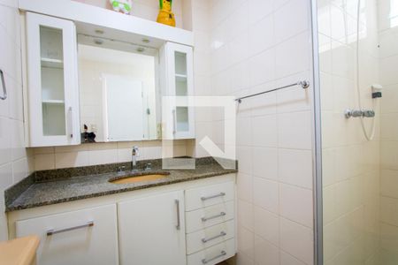Apartamento à venda com 150m², 3 quartos e 2 vagasBanheiro do quarto 2