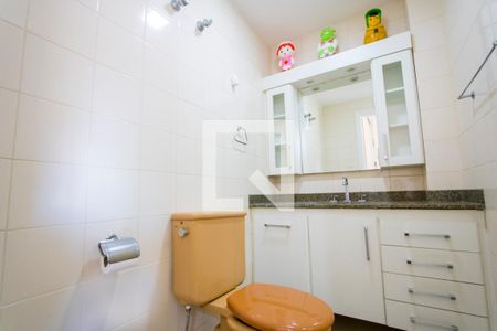 Apartamento à venda com 150m², 3 quartos e 2 vagasBanheiro do quarto 2