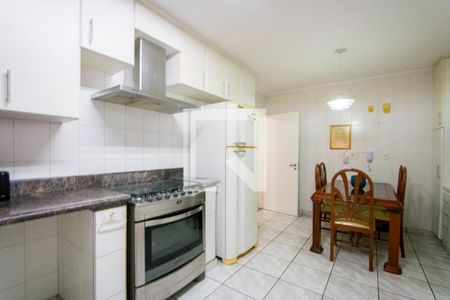 Apartamento à venda com 150m², 3 quartos e 2 vagasCozinha