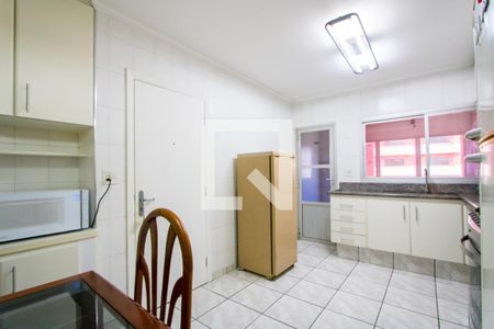 Apartamento à venda com 150m², 3 quartos e 2 vagasCozinha