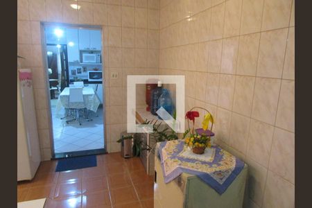 Casa à venda com 181m², 3 quartos e 2 vagasÁrea de Serviço