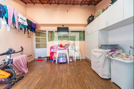 Apartamento à venda com 139m², 2 quartos e 2 vagas Apartamento à venda com 139m², 2 quartos e 2 vagasÁrea de Serviço