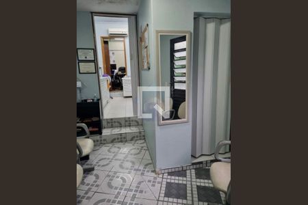Casa à venda com 192m², 3 quartos e 4 vagas