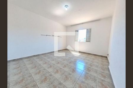 Quarto 2 de casa para alugar com 2 quartos, 85m² em Jardim Maristela, São Paulo