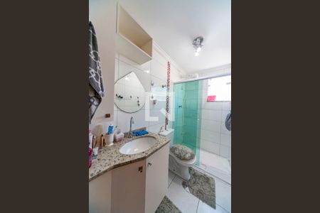 Apartamento à venda com 140m², 2 quartos e 2 vagas Apartamento à venda com 140m², 2 quartos e 2 vagasBanheiro do Quarto 2