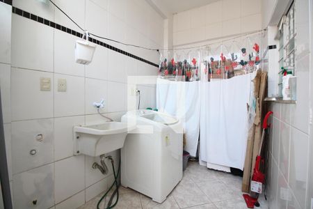 Casa à venda com 163m², 3 quartos e 1 vagaÁrea de Serviço