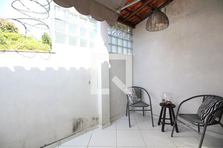Casa à venda com 163m², 3 quartos e 1 vagaVaranda do Quarto 2
