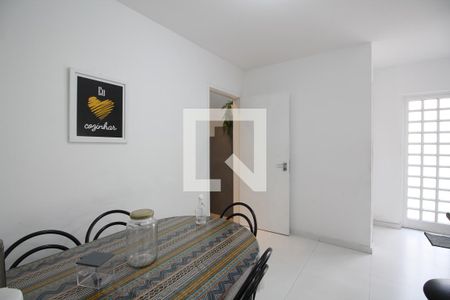 Casa à venda com 163m², 3 quartos e 1 vagaCopa