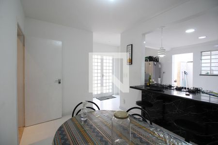 Casa à venda com 163m², 3 quartos e 1 vagaCopa