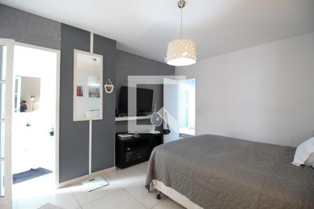 Casa à venda com 163m², 3 quartos e 1 vagaSuíte