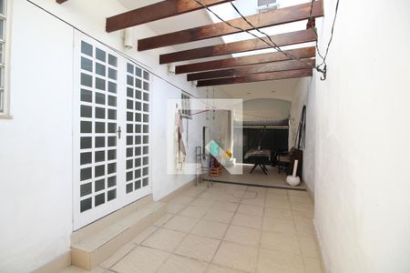 Casa à venda com 163m², 3 quartos e 1 vagaGaragem