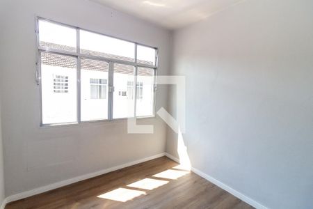 Quarto 1 de apartamento para alugar com 3 quartos, 76m² em Vista Alegre, Rio de Janeiro