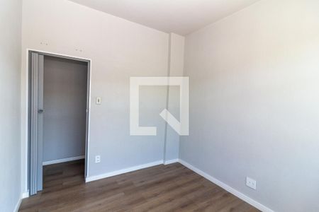 Quarto 1 de apartamento para alugar com 3 quartos, 76m² em Vista Alegre, Rio de Janeiro