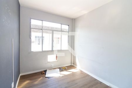 Quarto 2 de apartamento para alugar com 3 quartos, 76m² em Vista Alegre, Rio de Janeiro