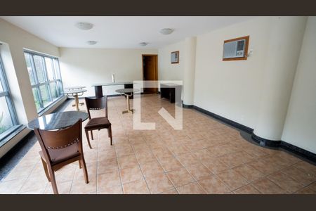 Apartamento à venda com 167m², 3 quartos e 2 vagas Apartamento à venda com 167m², 3 quartos e 2 vagasÁrea comum