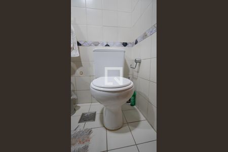 Apartamento à venda com 167m², 3 quartos e 2 vagas Apartamento à venda com 167m², 3 quartos e 2 vagasBanheiro 2