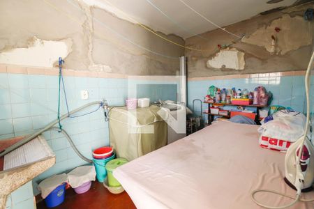 Casa à venda com 180m², 4 quartos e 1 vaga Casa à venda com 180m², 4 quartos e 1 vagaÁrea de Serviço