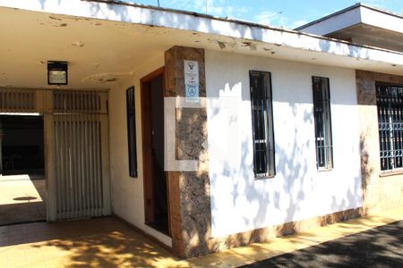 Casa à venda com 150m², 3 quartos e 4 vagasFachada