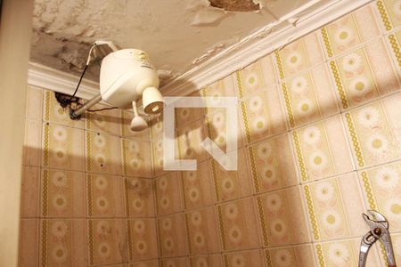 Casa à venda com 150m², 3 quartos e 4 vagasBanheiro 2