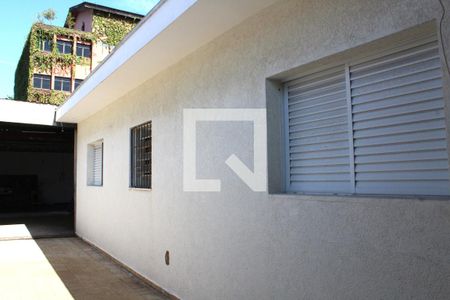 Casa à venda com 150m², 3 quartos e 4 vagasQuintal / garagem