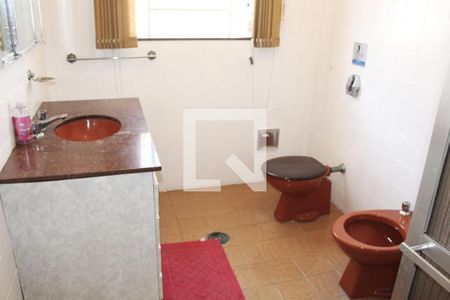 Casa à venda com 150m², 3 quartos e 4 vagasBanheiro