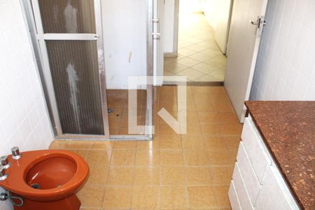 Casa à venda com 150m², 3 quartos e 4 vagasBanheiro