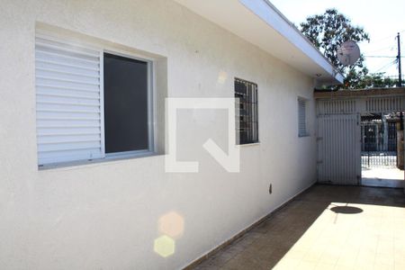 Casa à venda com 150m², 3 quartos e 4 vagasQuintal / garagem