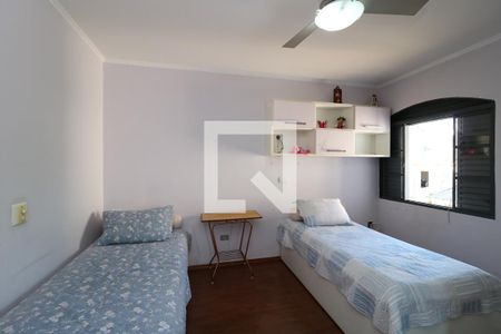 Casa à venda com 266m², 3 quartos e 4 vagasSuíte 2