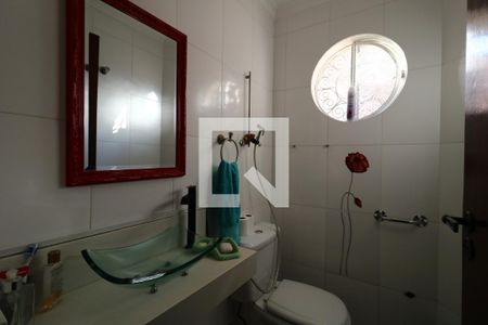 Casa à venda com 266m², 3 quartos e 4 vagasLavabo