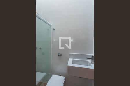 Casa para alugar com 160m², 3 quartos e 2 vagas Casa para alugar com 160m², 3 quartos e 2 vagasBanheiro suite 2