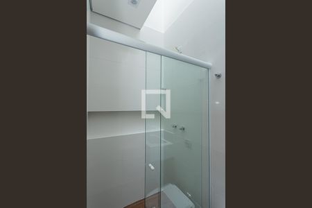 Casa para alugar com 160m², 3 quartos e 2 vagas Casa para alugar com 160m², 3 quartos e 2 vagasBanheiro suite 2